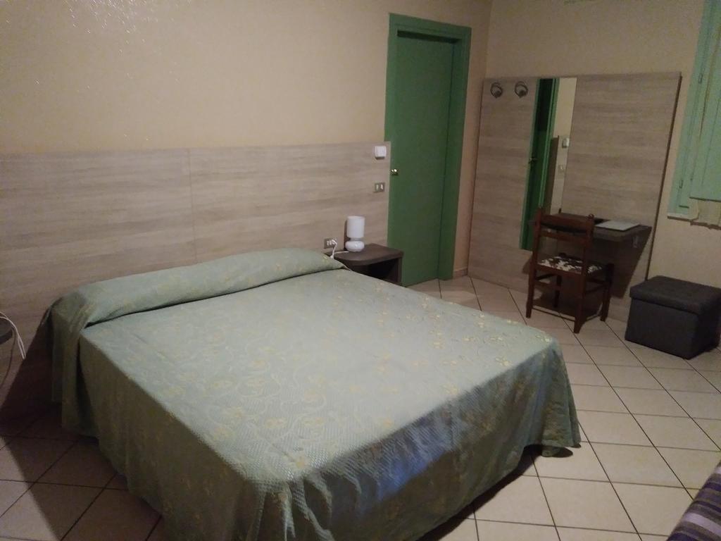 Agriturismo Corte Gaia Кастельони деле Стивиере Екстериор снимка